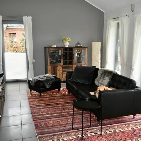 Unser Traumhaus Mit Wunderschoenem Garten
